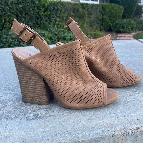 Soda Shoes - Soda Brown Open Toed Heels